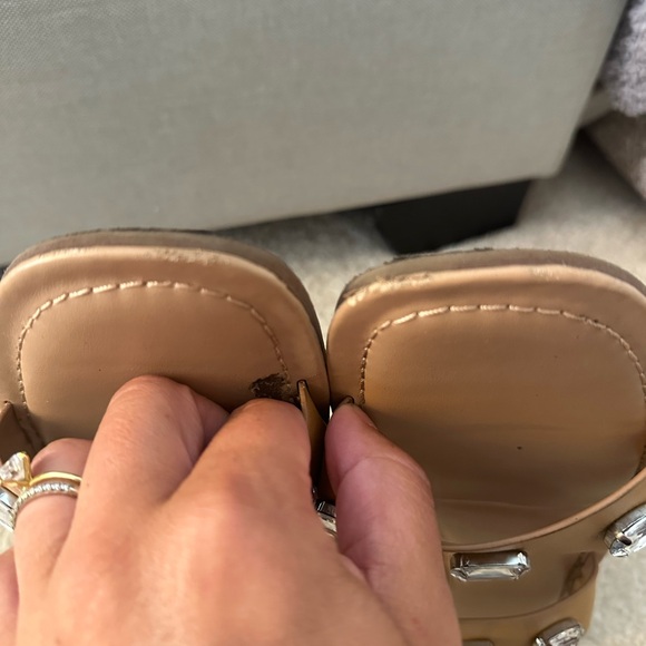 Target sandals with gems - Picture 3 of 3